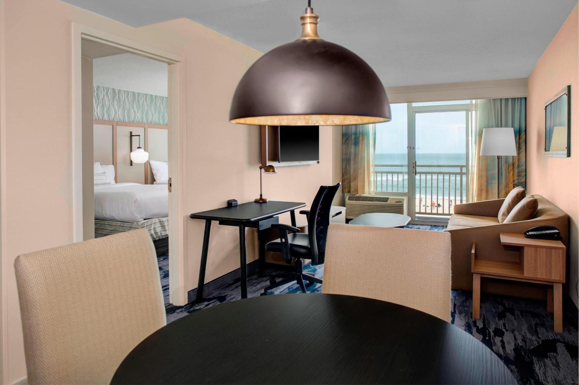 Fairfield Inn & Suites By Marriott Virginia Beach Oceanfront Экстерьер фото